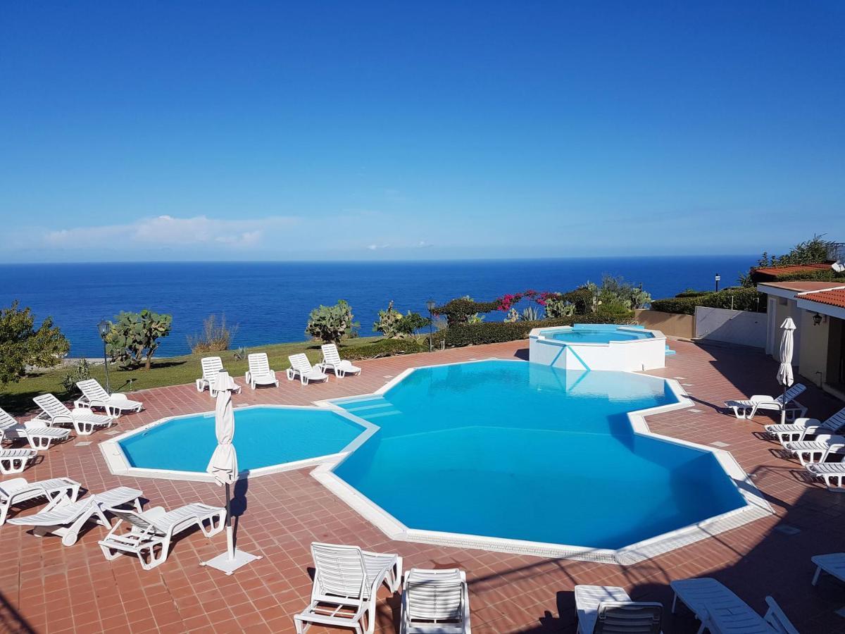 Apartmán Blue Diamond Parghelia Exteriér fotografie