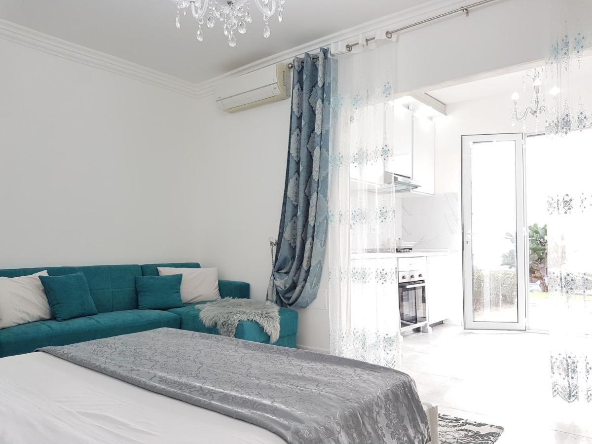 Apartmán Blue Diamond Parghelia Exteriér fotografie