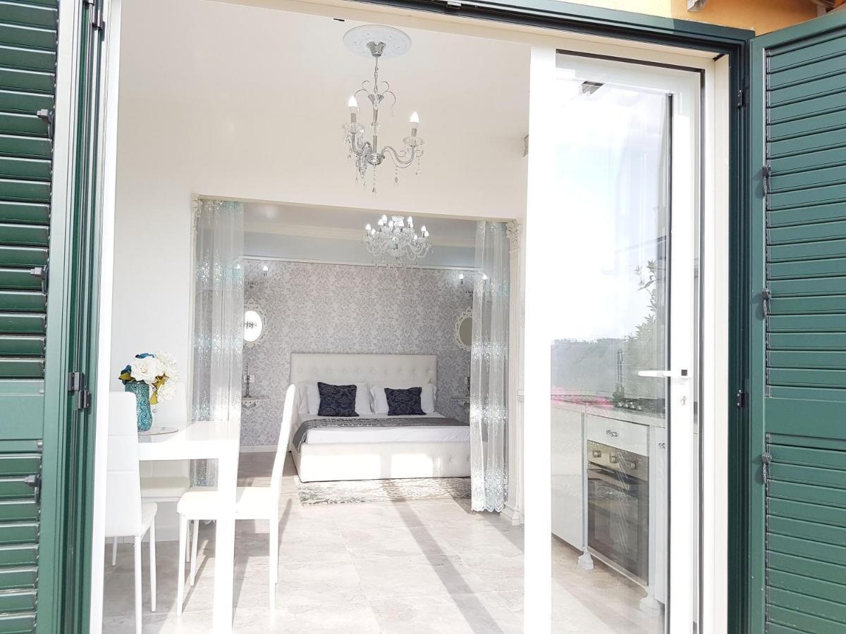 Apartmán Blue Diamond Parghelia Exteriér fotografie