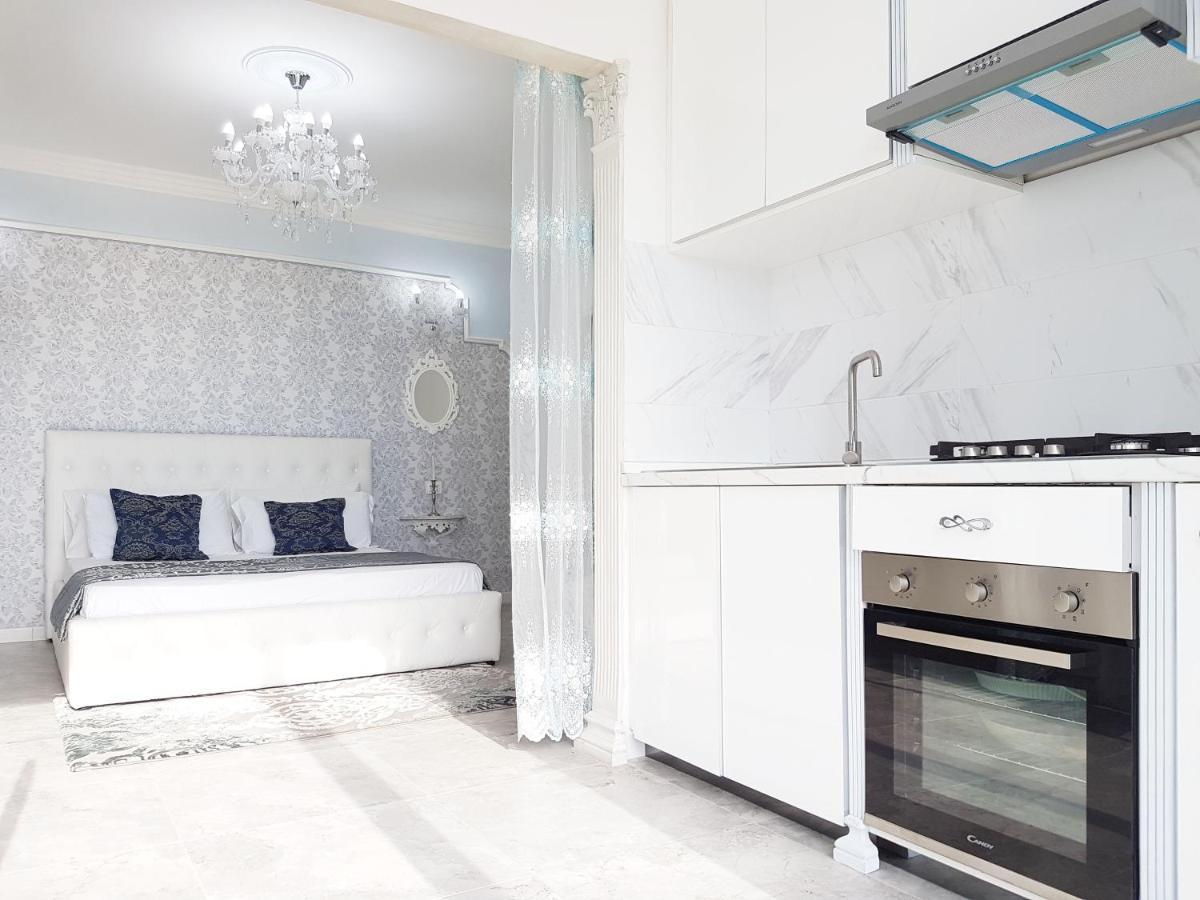 Apartmán Blue Diamond Parghelia Exteriér fotografie